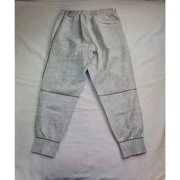 Nike Size L Tech Pack Forward Therma Fit ADV Jogger Pants Gray DQ4266-084 Ca7